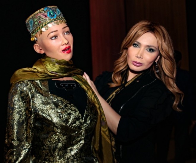 Sofiya milli geyimdə füsunkar görkəm aldı - foto