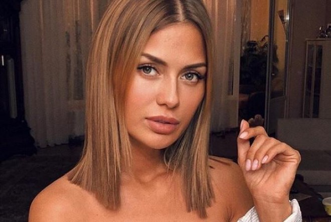 Aparıcının evindən avro oğurlandı