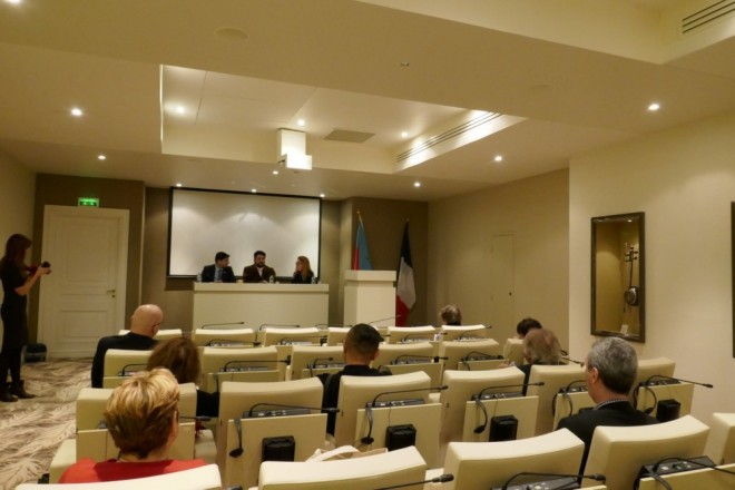 Yusif Eyvazov Parisdə solo konsert verir - foto