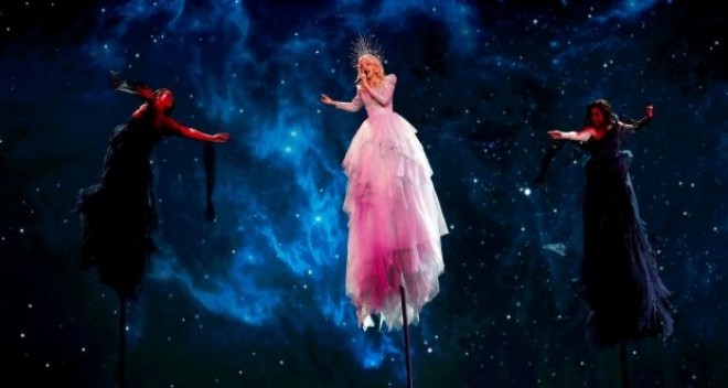 “Eurovision”da diqqət çəkən ifalar - video