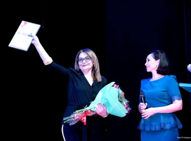 Teatr Kazandan mükafatla qayıtdı - foto