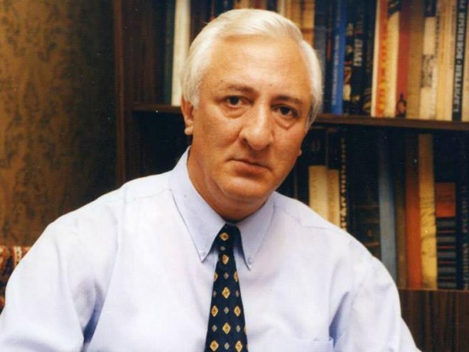 Tahir Əkbərin mahnılarını ermənilər oğurladılar - video