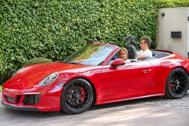 Cennifer Lopezə sevgilisi “Porsche” hədiyyə etdi - foto