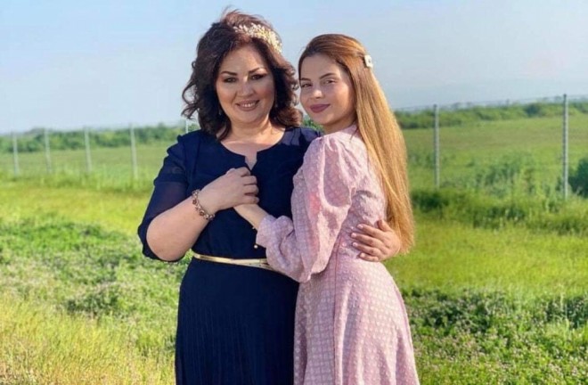 Aybəniz Haşımova qızına cavab verdi