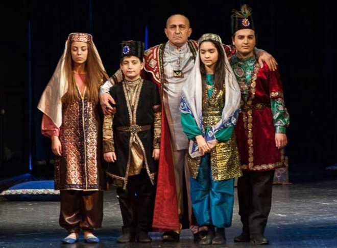 "Şah Qacar"&nbsp;tamaşası nümayiş olunacaq