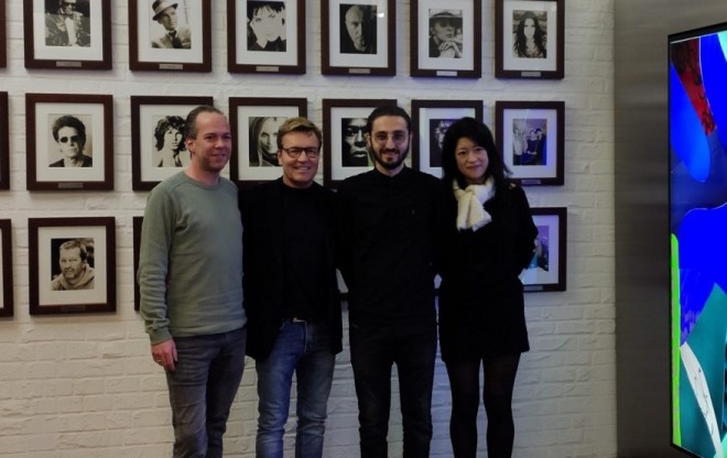 İsfar Sarabski “Warner Music Group”la müqavilə imzaladı