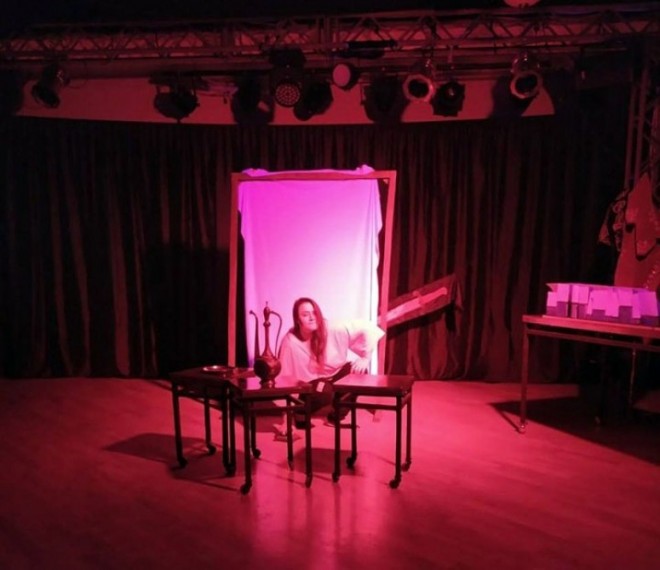 “Yuğ” Teatrı repertuarını yeniləyir