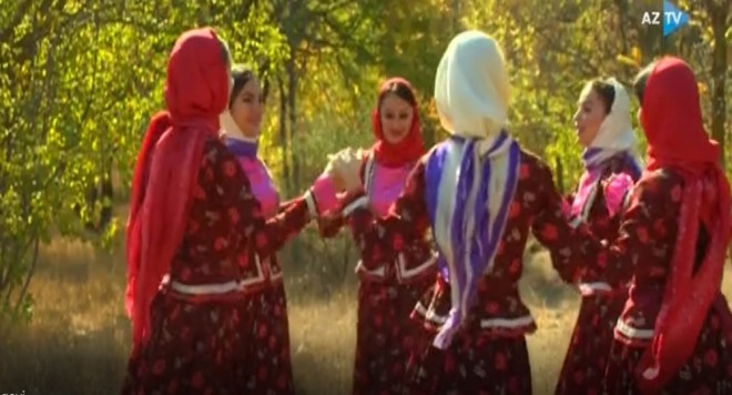 "Kəlağayı" sənədli filmini təqdim etdi - video