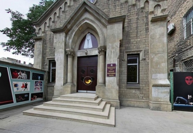 “İt gəzdirən xanım”repertuara salındı