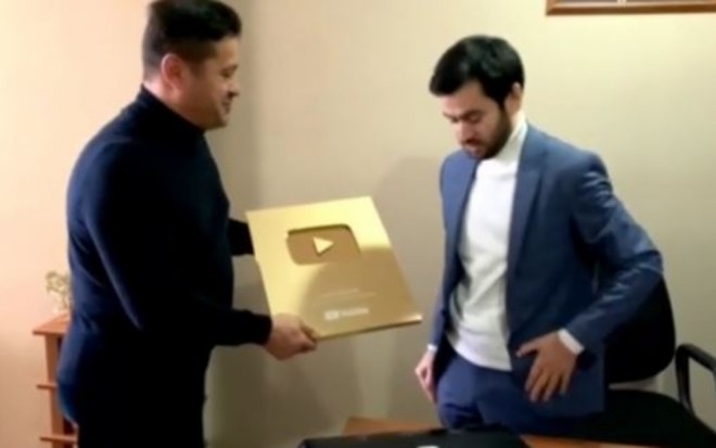 Üzeyirə "Qızıl buton" göndərildi - video