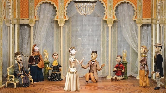 “Arşın mal alan” Marionet Teatrının səhnəsində