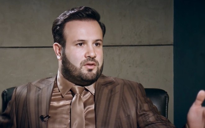 Elnur “Söhbətsiz”in qonağı oldu