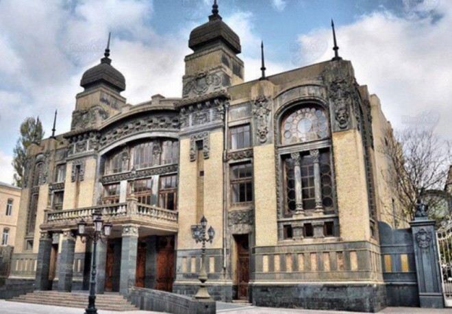 Opera ulduzları Bakıda eyni səhnəni bölüşəcəklər