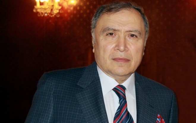 Opera və Balet Teatrının direktoru təltif olundu