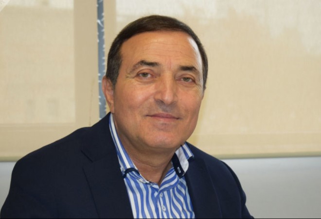 Xalq artisti həmkarlarına çağırış etdi