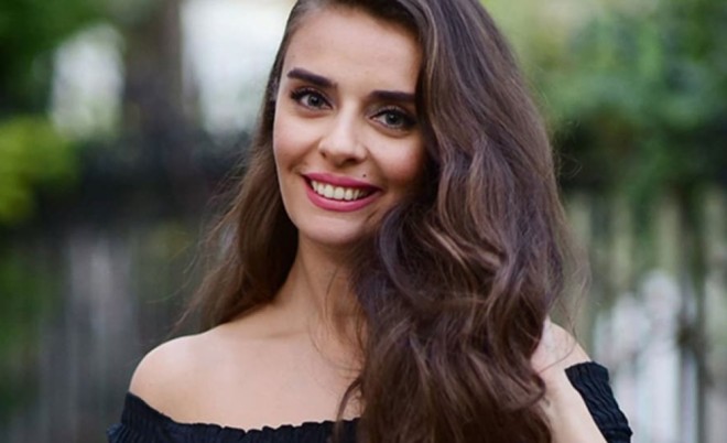 Aktrisa koronavirus infeksiyasına yoluxdu