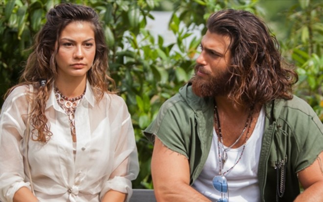 Aktyor keçmiş sevgilisi ilə barışmayıb