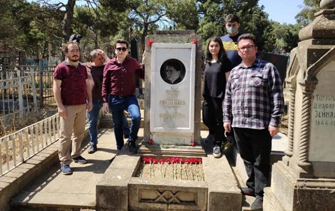 Asəf Zeynallının məzarı təmizləndi - foto