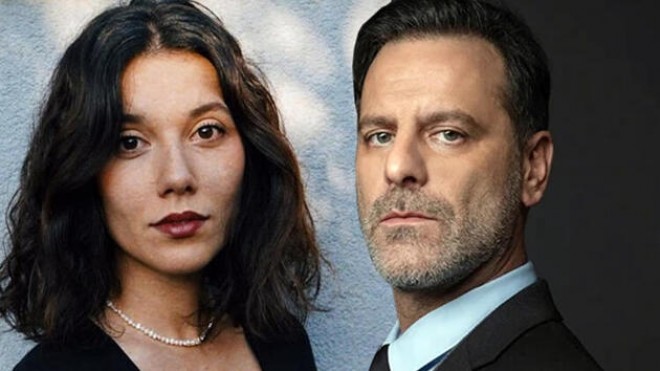 Ozan Güvən sevgilisini döydü