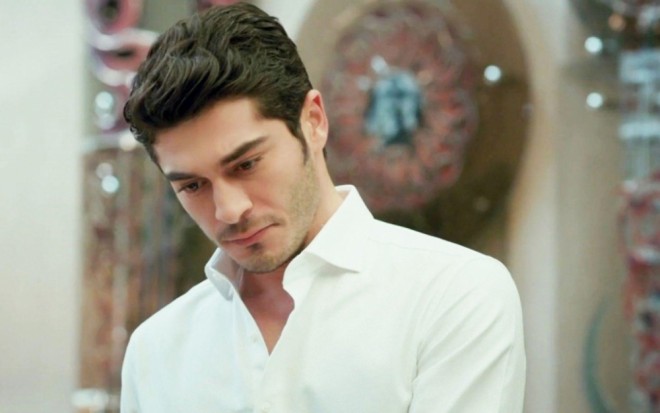 Aktyor atası dünyasını dəyişdi - foto