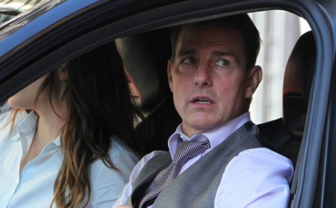 Hollivud ulduzu çəkiliş zamanı dava saldı - foto