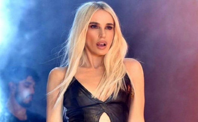 Müğənni İstanbuldan İspaniyaya köçdü