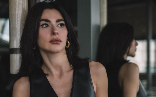 Nəsrinin adından saxta səhifə açılıb