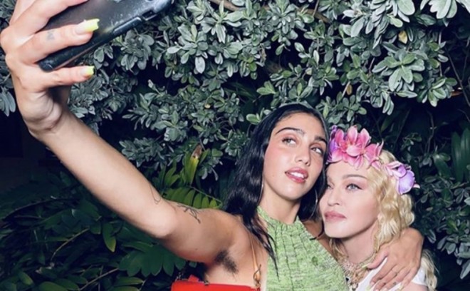 Madonnanın qızının fotosu müzakirə yaratdı