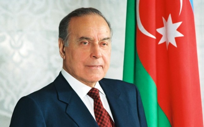 Ümummilli lider Heydər Əliyevin doğum günüdür - foto