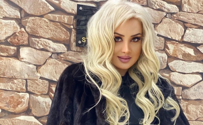 "Əsas əqidənizi, vicdanınızı qəşəng saxlayın..." 