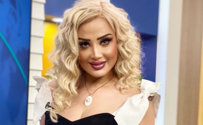 Xalq artisti çimərlik üçün xaricə gedir