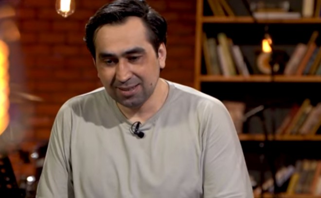 Elton qızlarını müğənni görmək istəyir