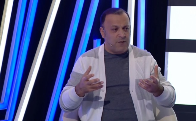 "Müğənni xanımı olmaq çox çətindir..."