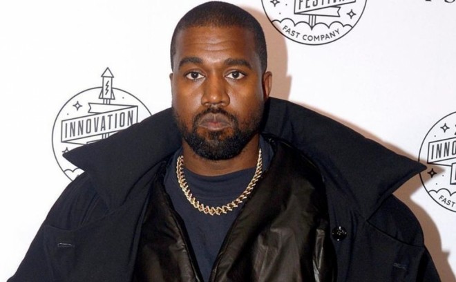 Reper Kanye Uest adını dəyişdirib