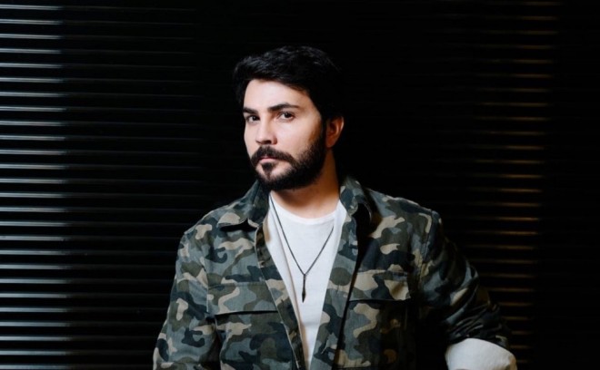 Elçin uşaqlıda valideynlərini incidib