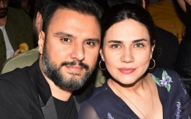 Alişan xanımından boşanır