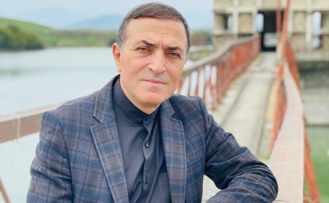 "Birtərəfli sevgi eqositlikdir" - Xalq artisti