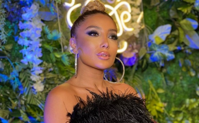 Günay bizneslə bağlı məsləhət verdi - foto