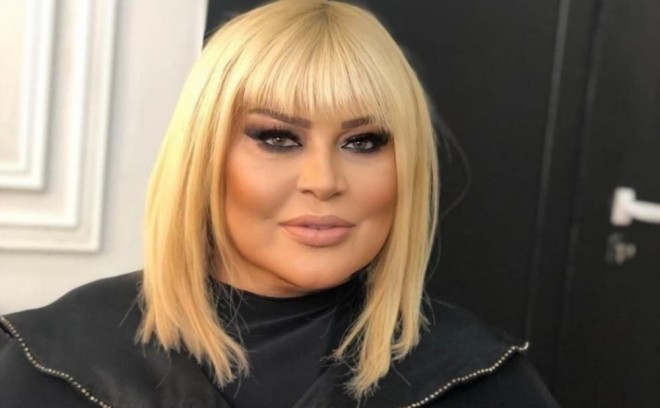 Əməkdar artistə kim şər atıb?