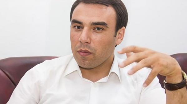 Xanəndənin səhhətində problem yaranıb