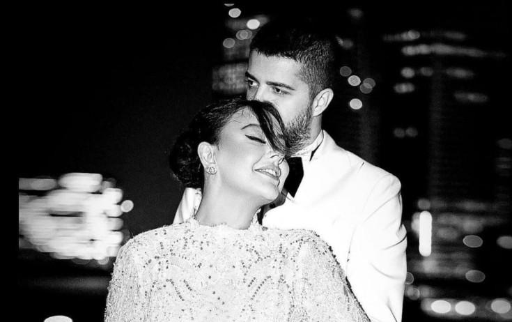 Ebru Gündeşin əri ilə birgə FOTOSU