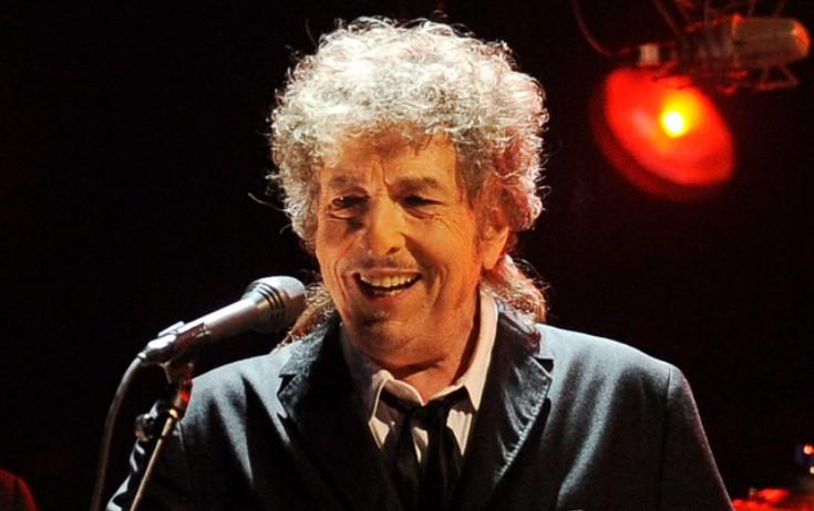 Nobel mükafatlı musiqiçi sərt qadağa qoyub