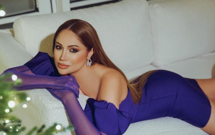 Nigar Camal pişiyi ilə - VİDEO