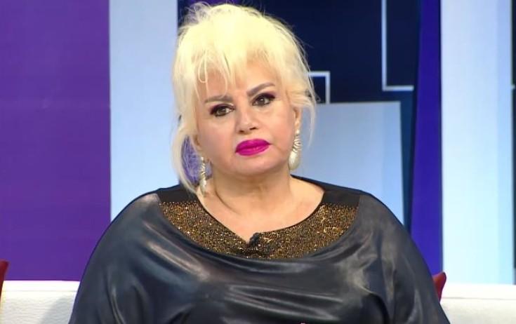 "İndi soyunanlar bu saat moddadır..."