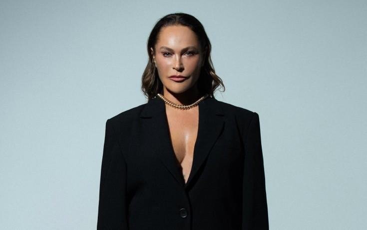 Hülya "Liliyar"a çəkilir