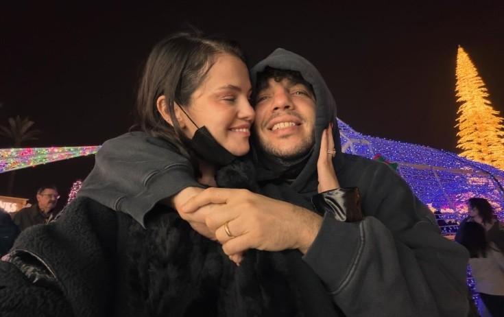 Selena Qomez belə əylənib - FOTO