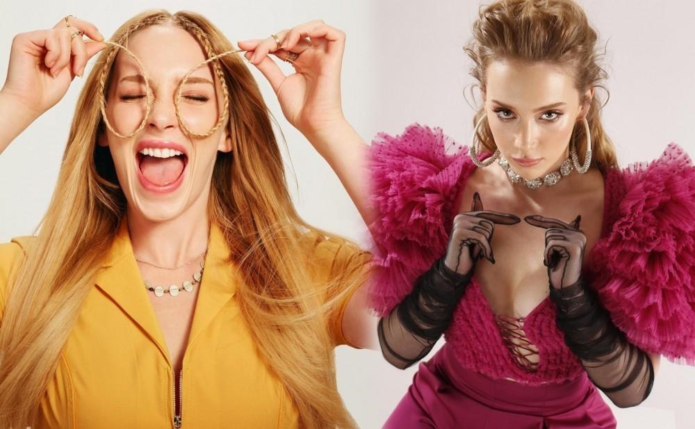 Aktrisa küçəyə plakatla çıxıb - FOTO