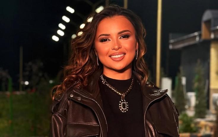 "İnsanları qaldırmaq üçün yaşamalıyıq..."